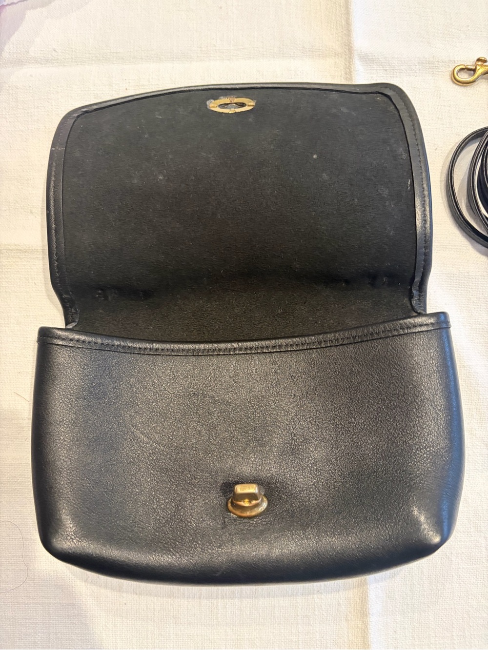 Classic Black Leather Top-Handle Crossbody Bag with Brass Turnlock - Picture 6 of 11